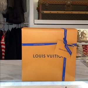 Louis Vuitton gift box